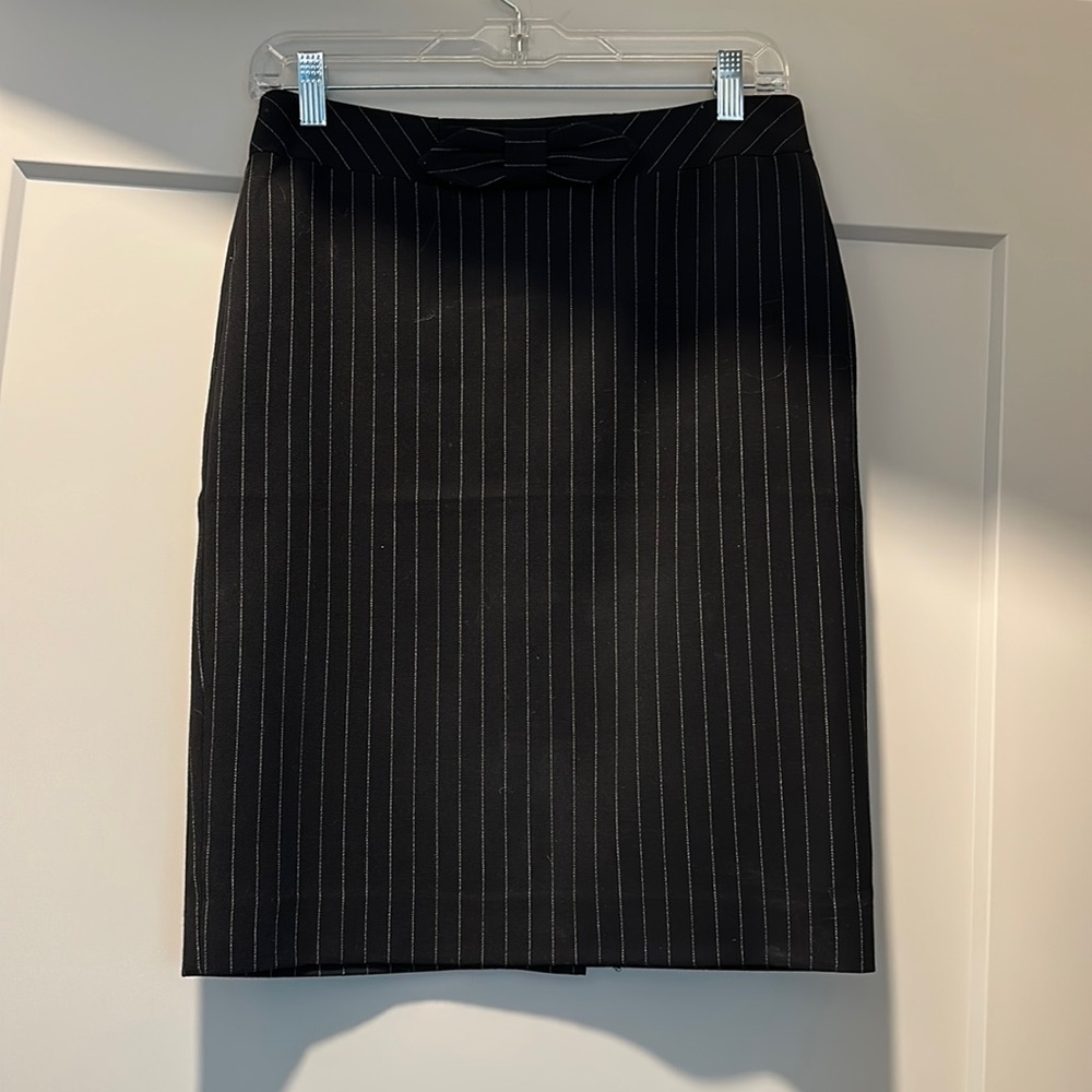 Black striped work skirt